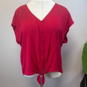 Torrid Disney Red Mulan Red Embroidered Tie Front Top - New - Size 14/16 (1)